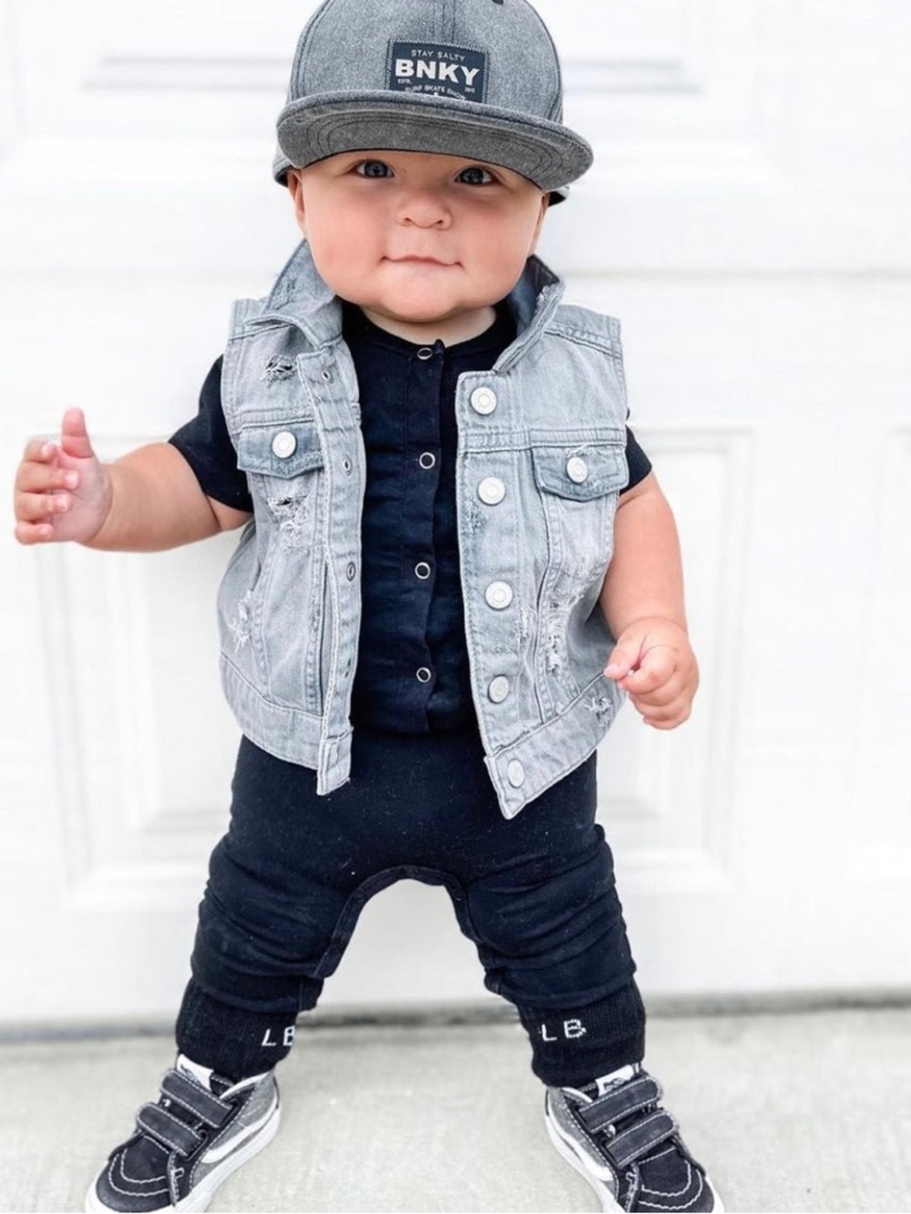 Little Bipsy Classic Snap Romper Short-Sleeve - Picture 6 of 7